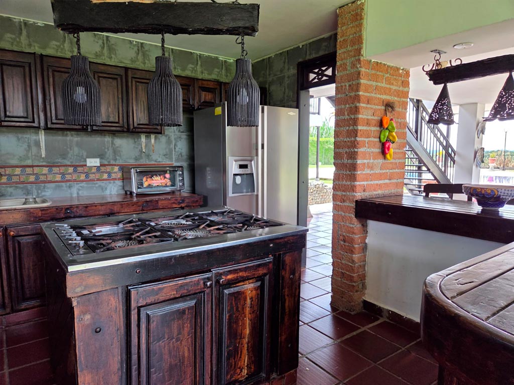 detur, de tur, detur fincas fincas en Montenegro, fincas en alquiler Montenegro, alquiler de fincas en Montenegro, fincas turísticas en Montenegro, finca vacacional Montenegro, finca campestre Montenegro, fincas en el eje cafetero