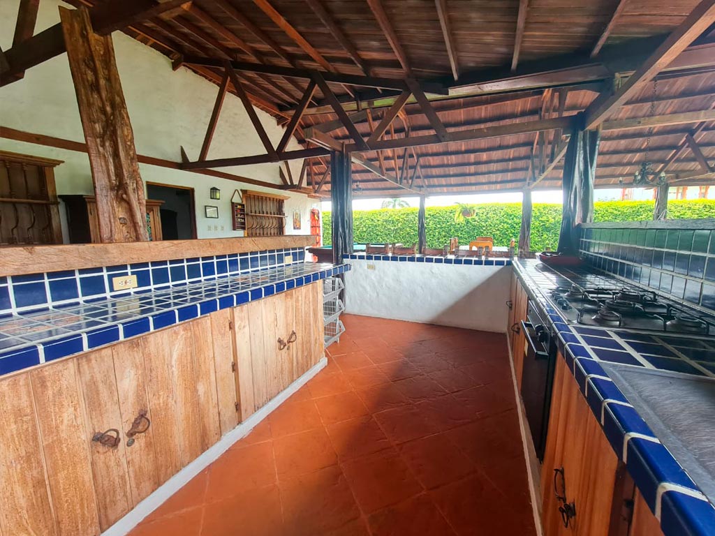 detur, de tur, detur fincas fincas en Armenia, fincas en alquiler Armenia, alquiler de fincas en Armenia, fincas turísticas en Armenia, finca vacacional Armenia, finca campestre Armenia, fincas en el eje cafetero